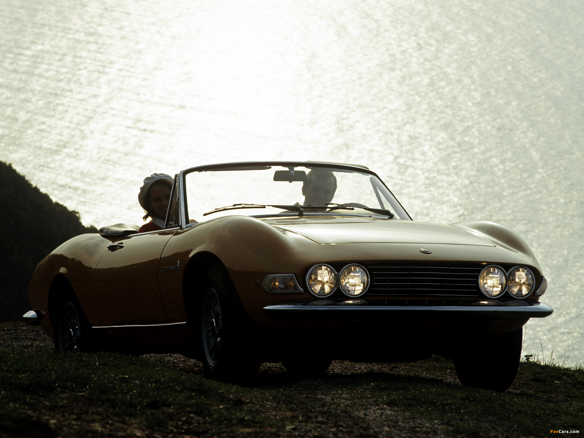 Images of Fiat Dino Spider 1966–69 (2048 x 1536)