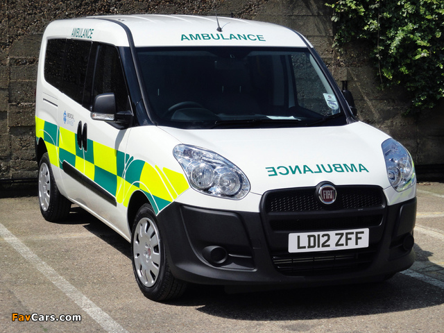 Fiat Doblò Combi Ambulance UK-spec (263) 2010 pictures (640 x 480)