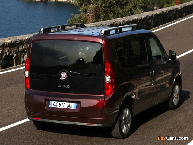 Photos of Fiat Doblò (263) 2010 (640 x 480)