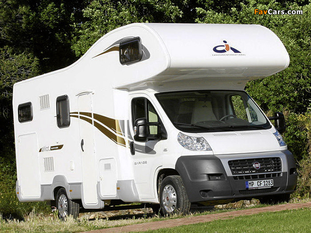 Photos of Caravans International Elliot Garage 2007 (640 x 480)