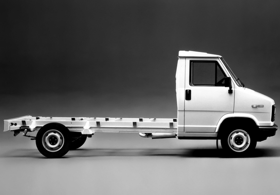 Fiat Ducato Chassis 1981–89 wallpapers