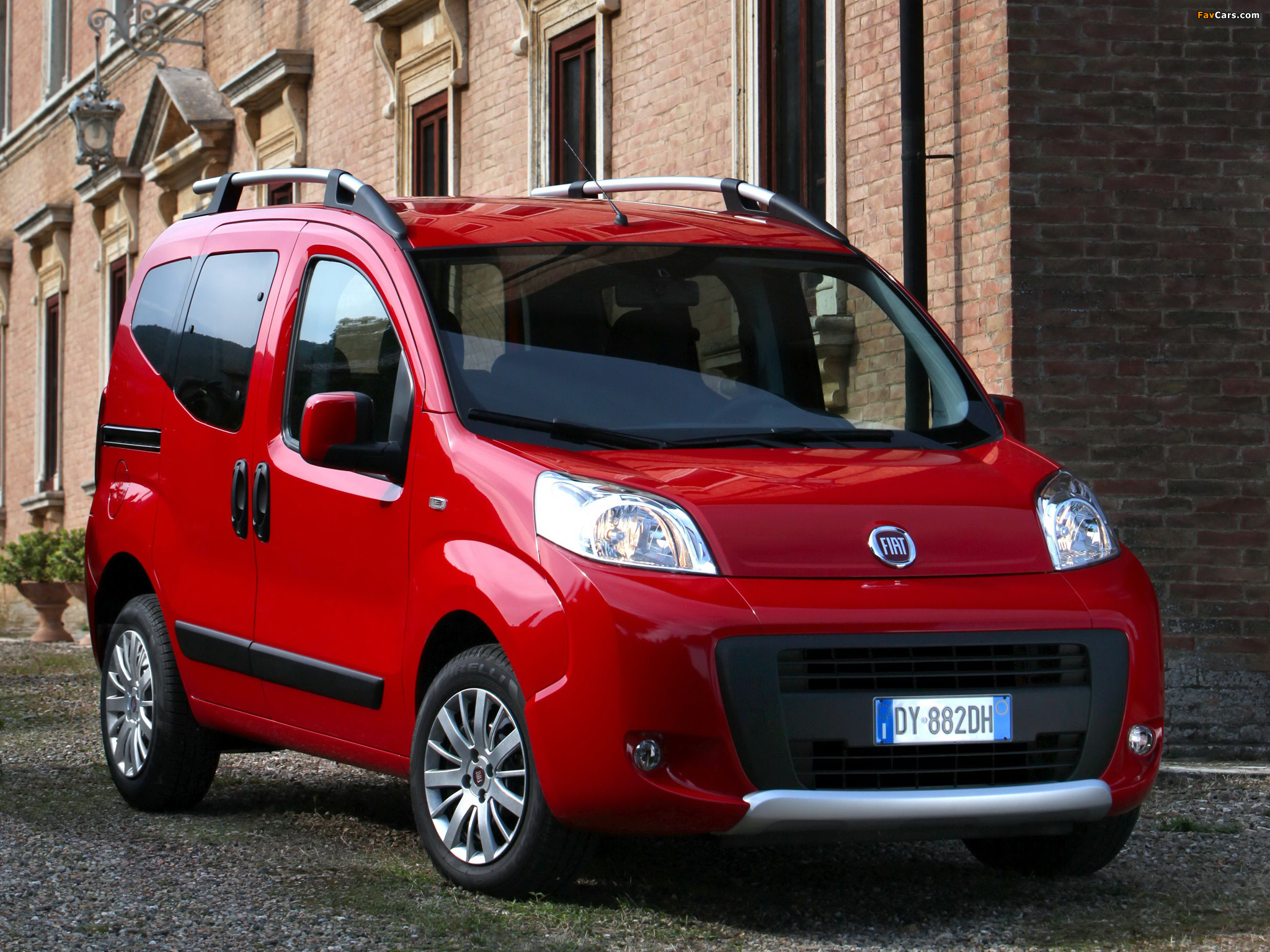 Fiat Qubo Trekking (225) 2009–11 images (2048 x 1536)