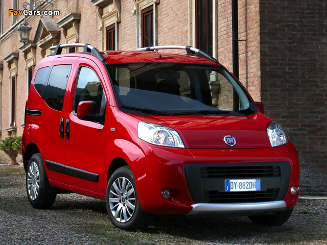Fiat Qubo Trekking (225) 2009–11 images (640 x 480)