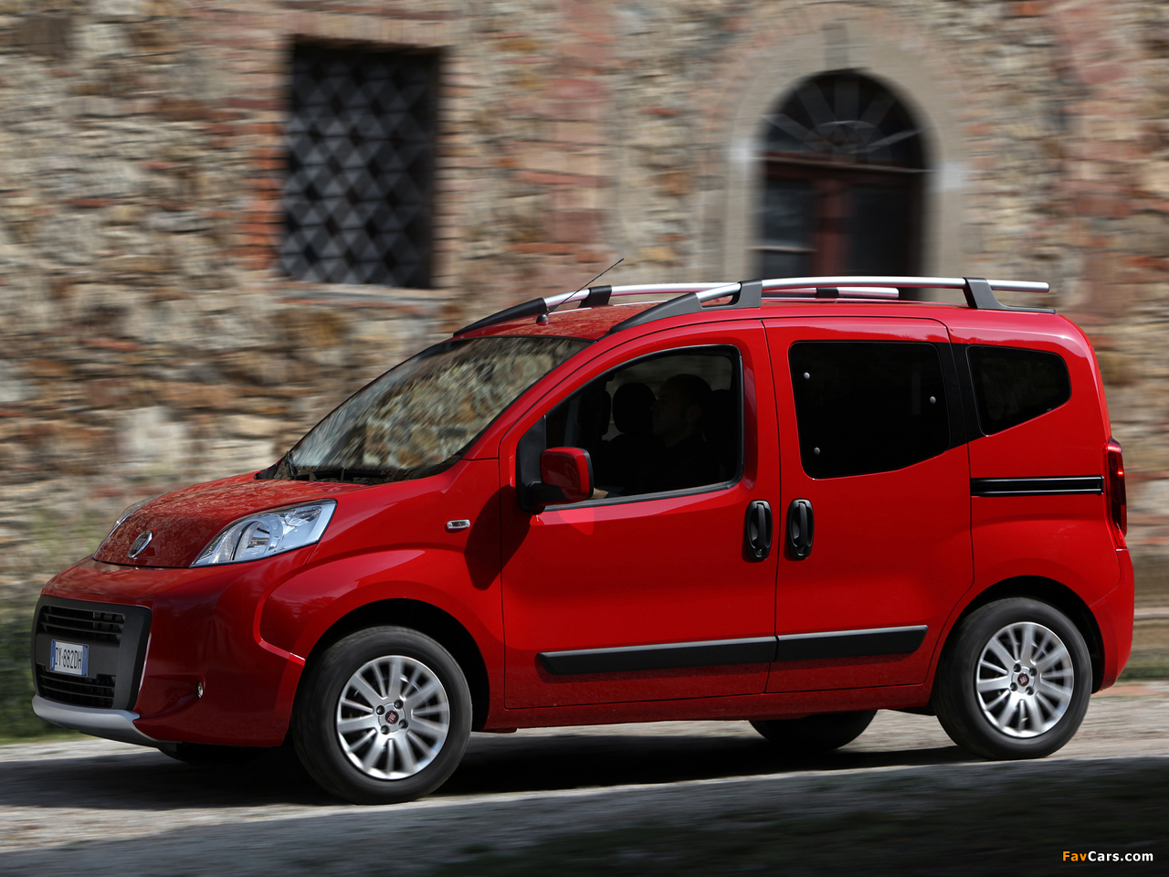 Fiat Qubo Trekking (225) 2009–11 images (1280 x 960)