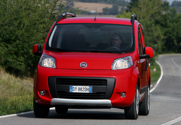 Fiat Qubo Trekking (225) 2009–11 photos