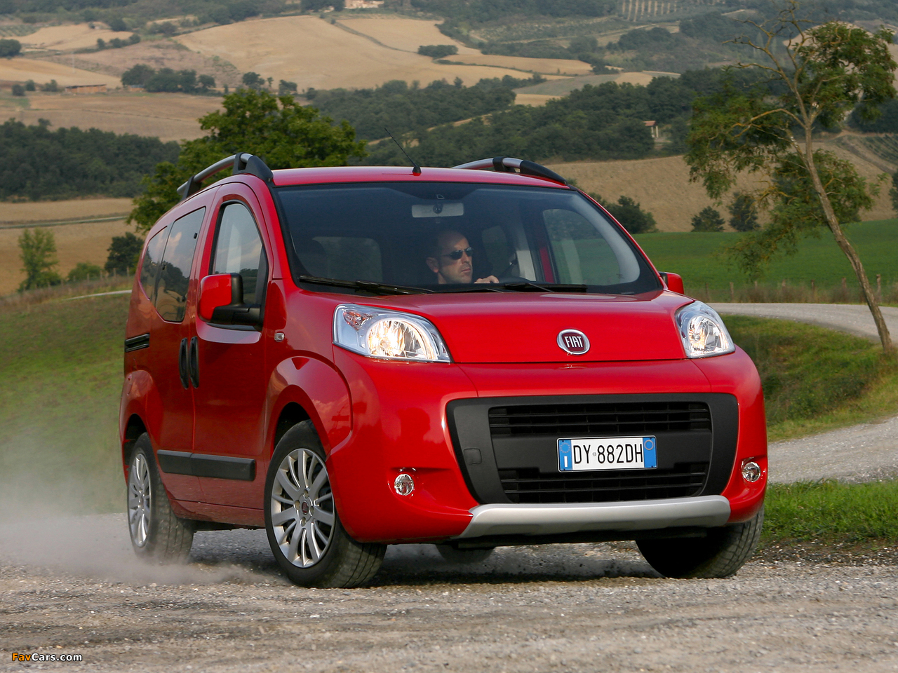 Fiat Qubo Trekking (225) 2009–11 pictures (1280 x 960)