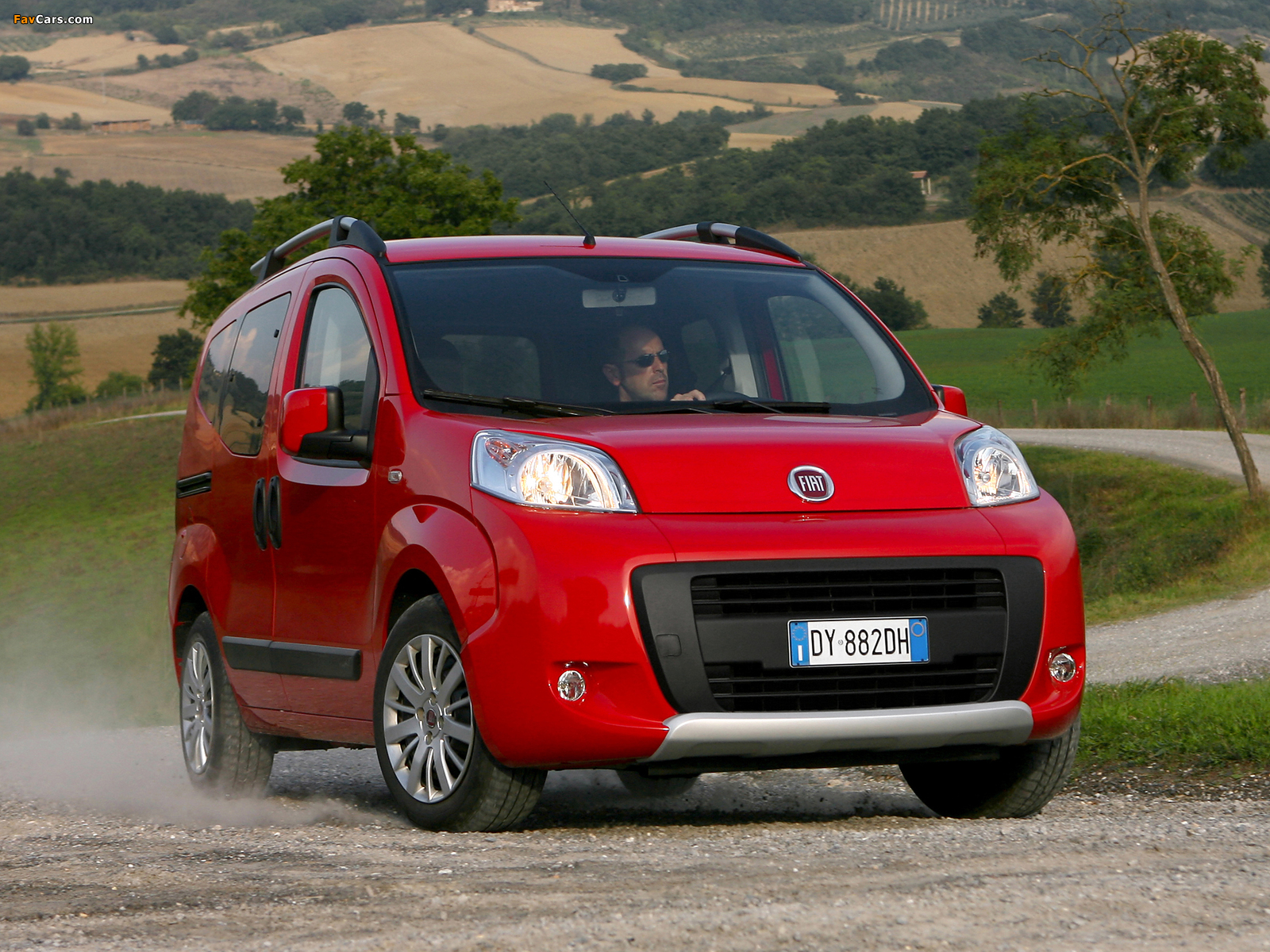 Fiat Qubo Trekking (225) 2009–11 pictures (1600 x 1200)