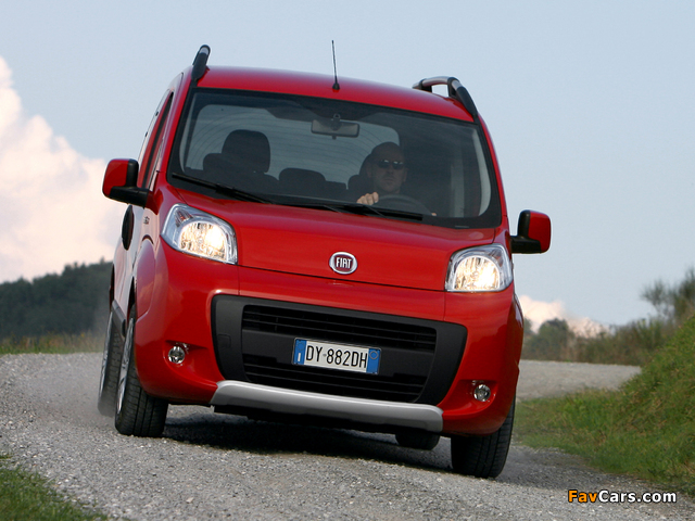Images of Fiat Qubo Trekking (225) 2009–11 (640 x 480)