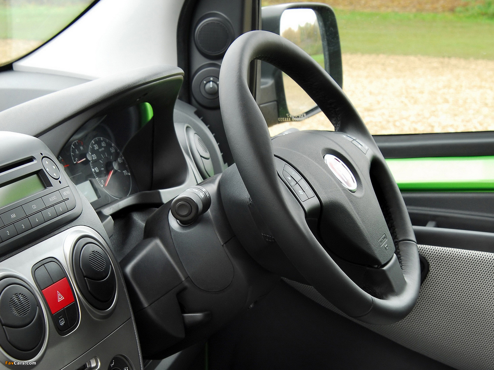 Images of Fiat Qubo UK-spec (225) 2009 (1600 x 1200)