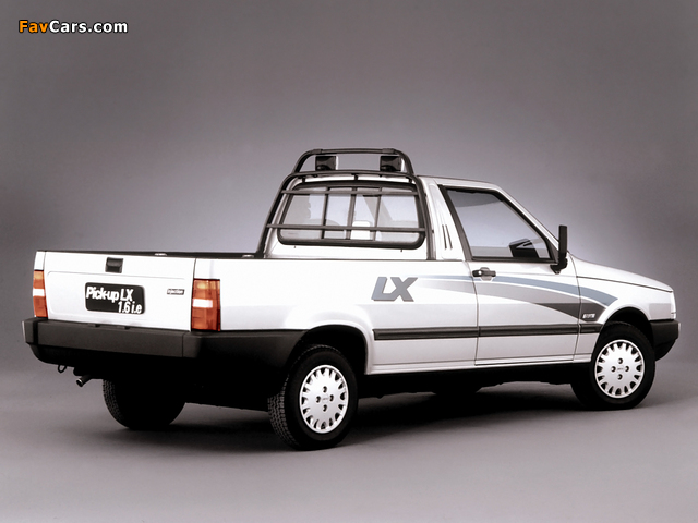 Photos of Fiat Fiorino Pick-up LX BR-spec (II) 1992–96 (640 x 480)