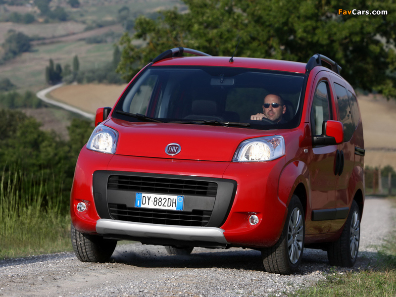 Photos of Fiat Qubo Trekking (225) 2009–11 (800 x 600)