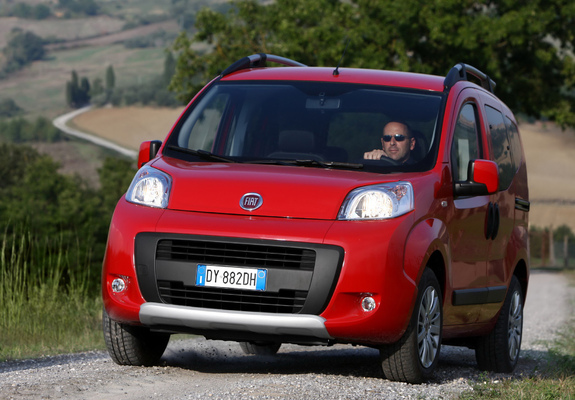 Photos of Fiat Qubo Trekking (225) 2009–11