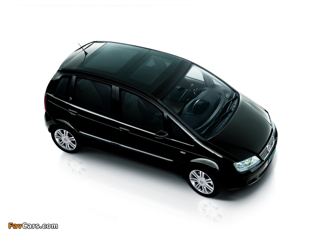 Photos of Fiat Idea BlackStar (350) 2008 (640 x 480)