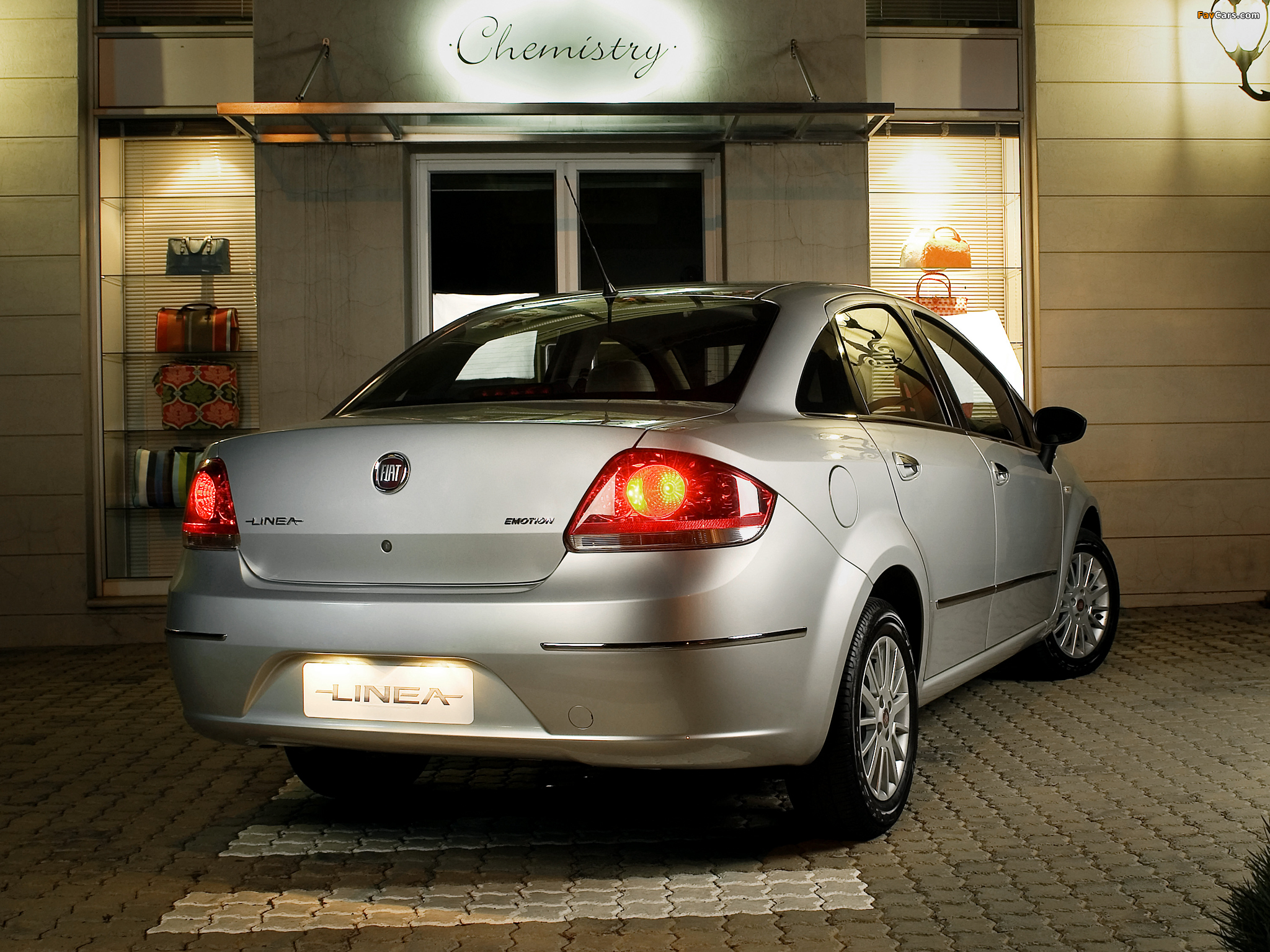 Fiat Linea ZA-spec 2009 wallpapers (2048 x 1536)