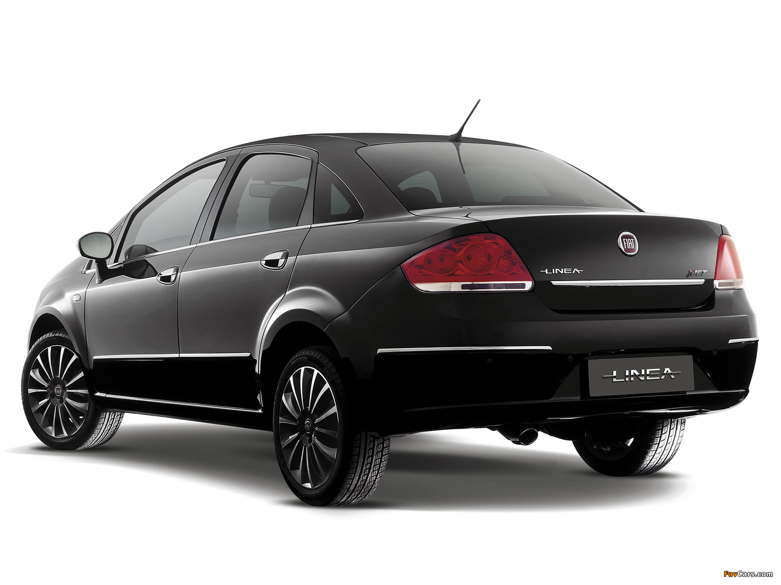 Photos of Fiat Linea BR-spec (323) 2008 (1600 x 1200)