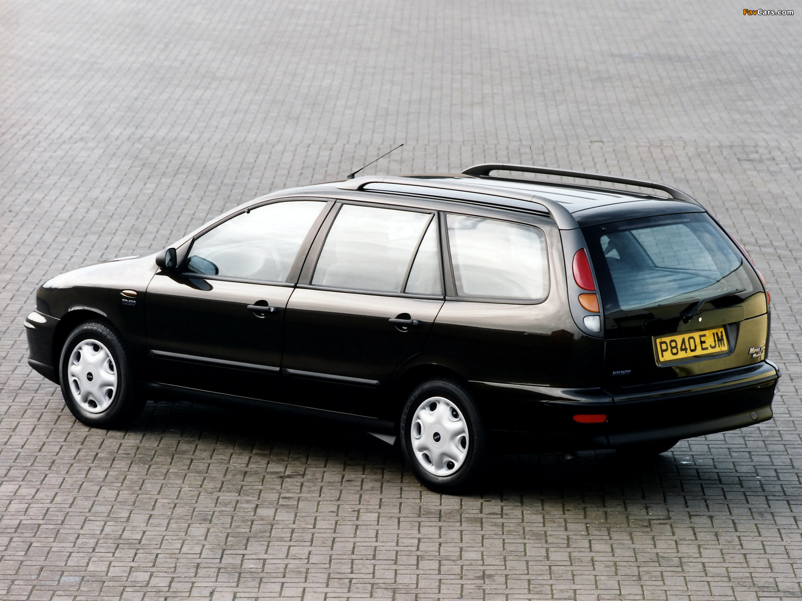 Fiat Marea Weekend UK-spec (185) 1996–2003 pictures (1600 x 1200)