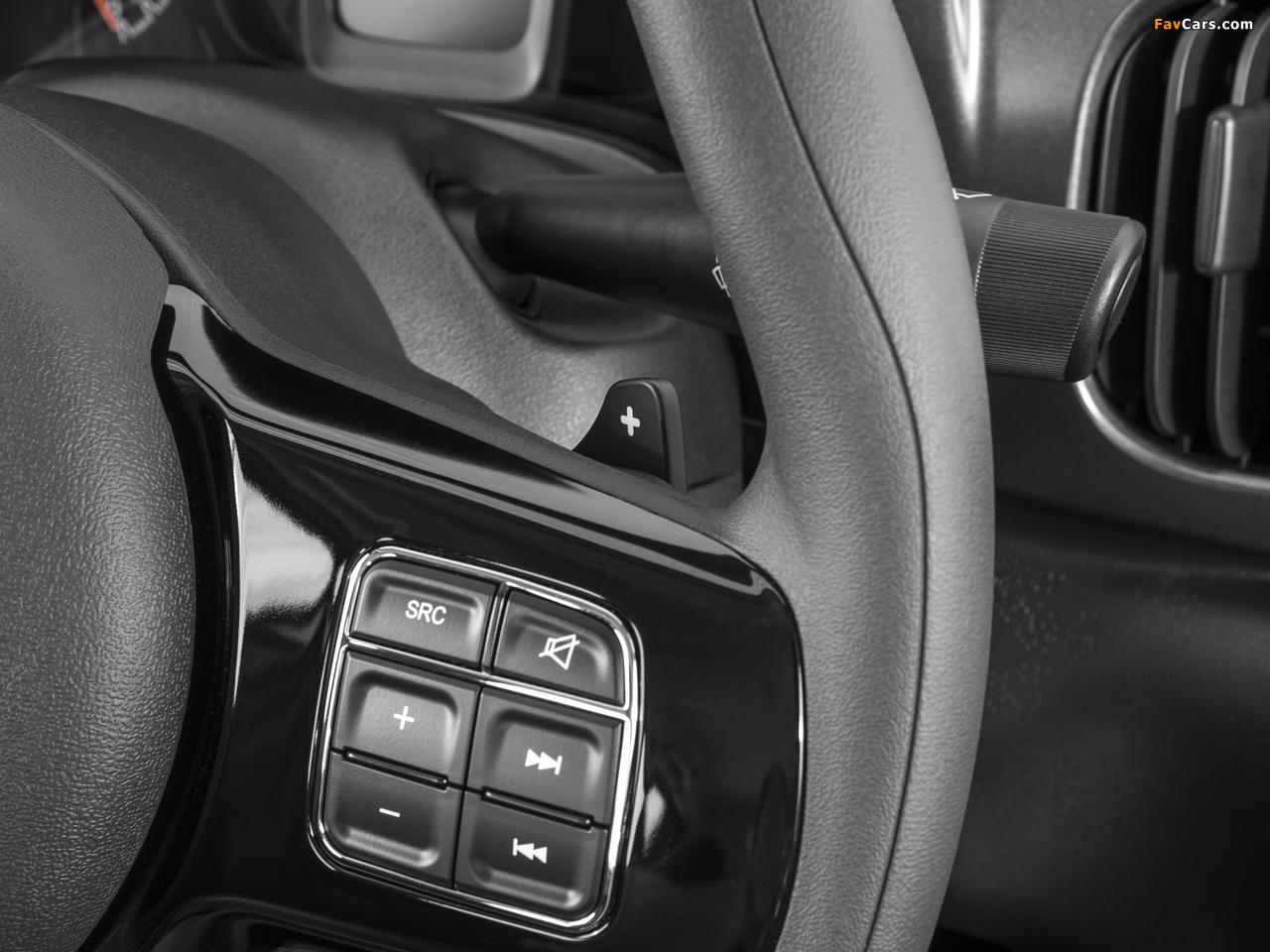 Fiat Mobi Drive GSR (344) 2017 pictures (1280 x 960)