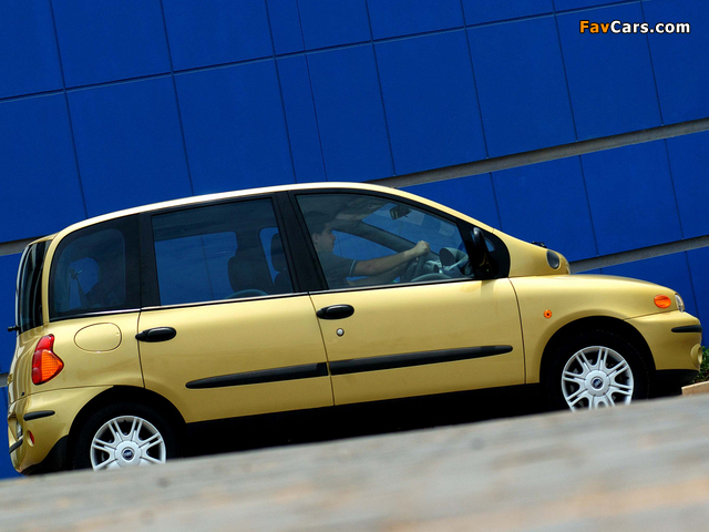 Images of Fiat Multipla ZA-spec 2003–04 (640 x 480)