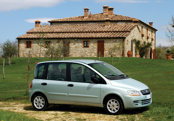 Photos of Fiat Multipla 2004–10