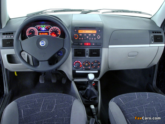 Fiat Palio 5-door (178) 2004–07 images (640 x 480)