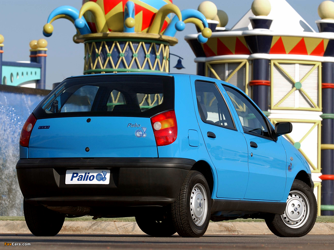 Photos of Fiat Palio Go! 5-door (178) 2003–04 (1280 x 960)