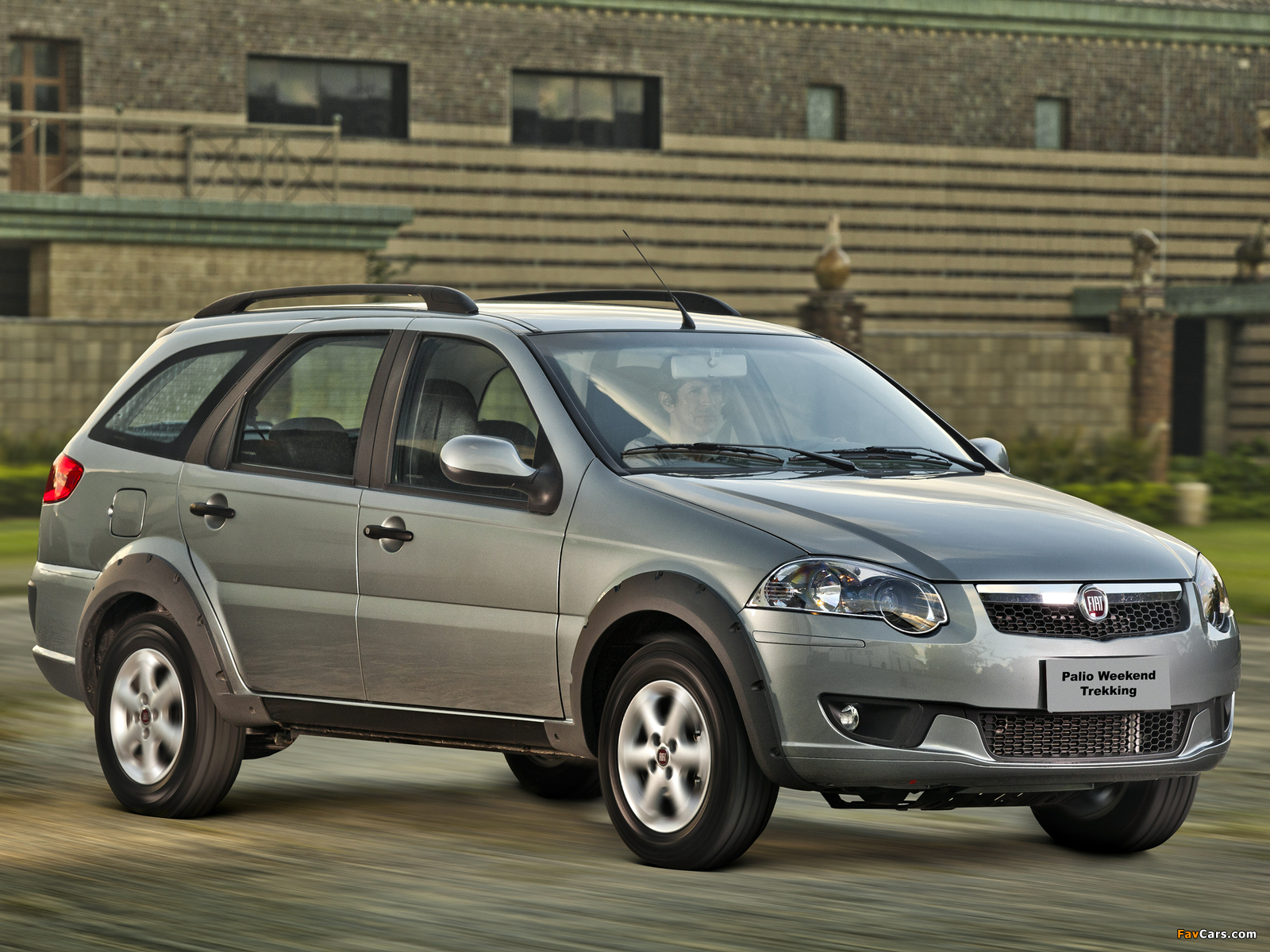 Photos of Fiat Palio Weekend Trekking (178) 2012 (1600 x 1200)