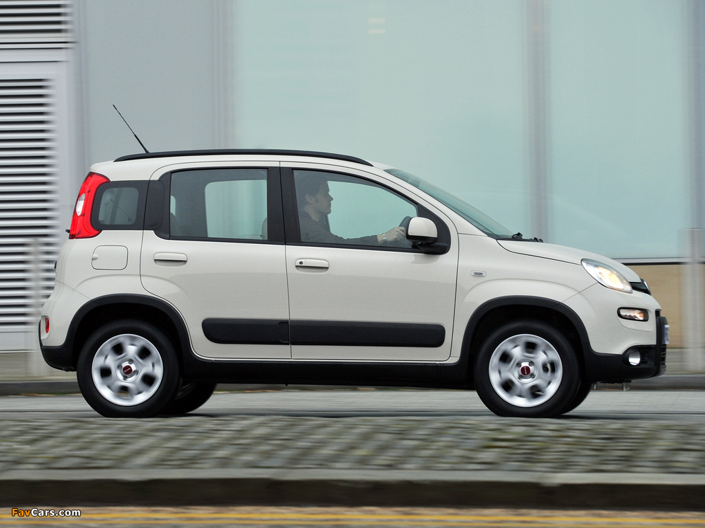 Fiat Panda Trekking UK-spec (319) 2013 images (1024 x 768)