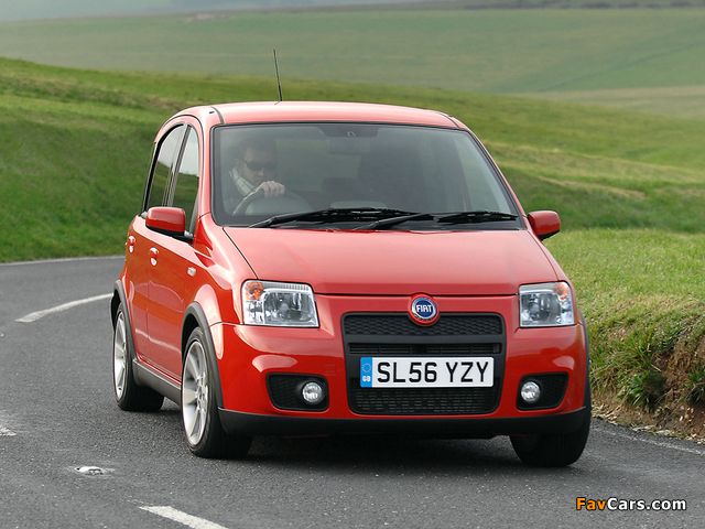 Images of Fiat Panda 100 HP UK-spec (169) 2006–10 (640 x 480)