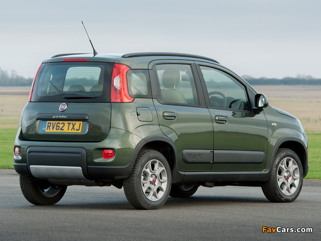 Images of Fiat Panda 4x4 UK-spec (319) 2013 (640 x 480)