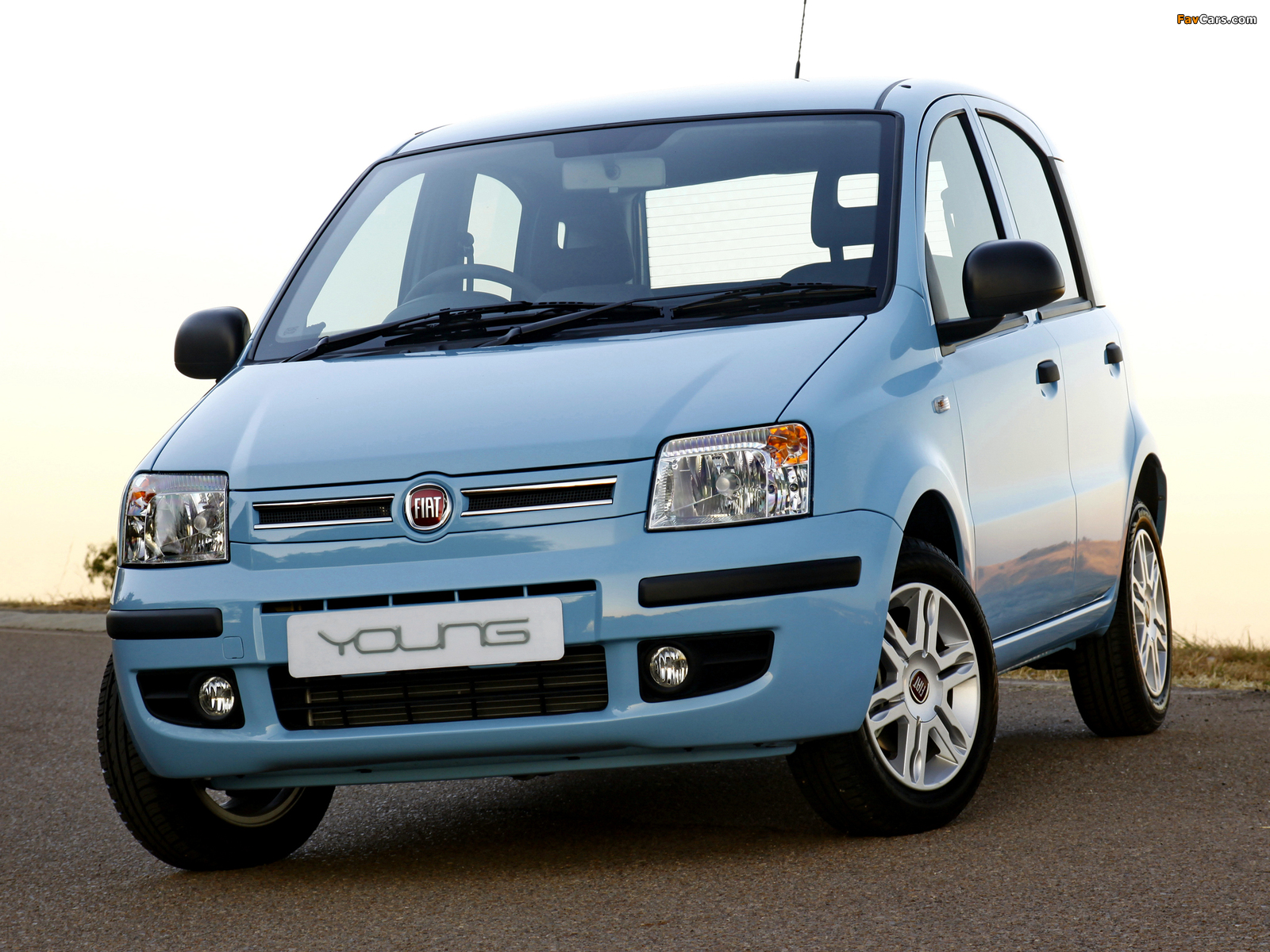 Photos of Fiat Panda Young (169) 2011–12 (1600 x 1200)