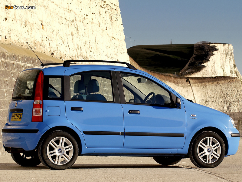 Pictures of Fiat Panda UK-spec (169) 2004–09 (800 x 600)