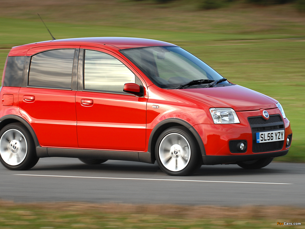Pictures of Fiat Panda 100HP UK-spec (169) 2006–10 (1280 x 960)
