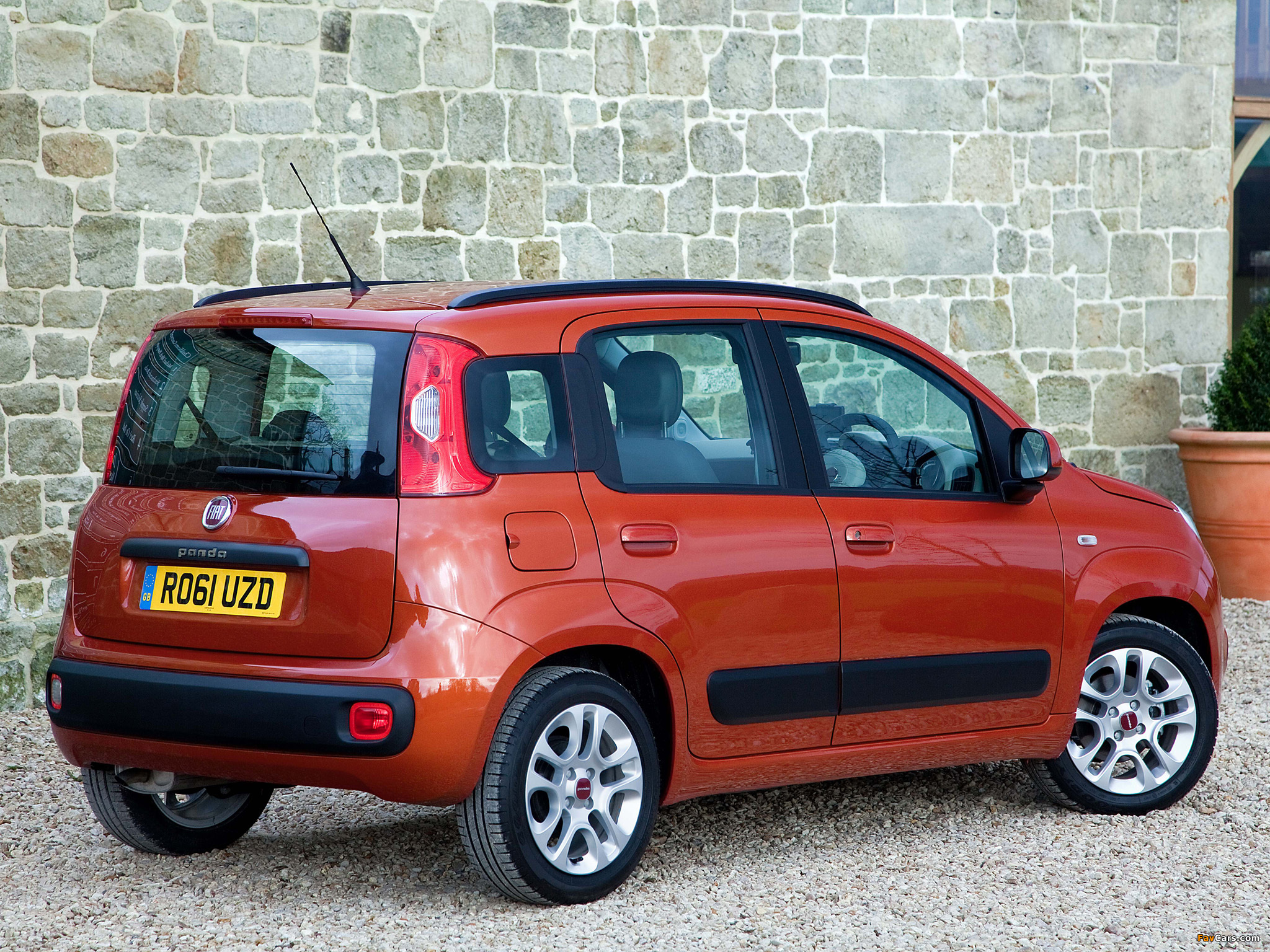 Pictures of Fiat Panda UK-spec (319) 2012 (2048 x 1536)