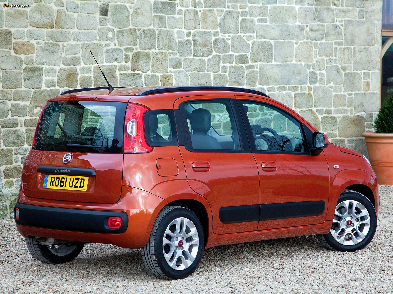 Pictures of Fiat Panda UK-spec (319) 2012 (1600 x 1200)