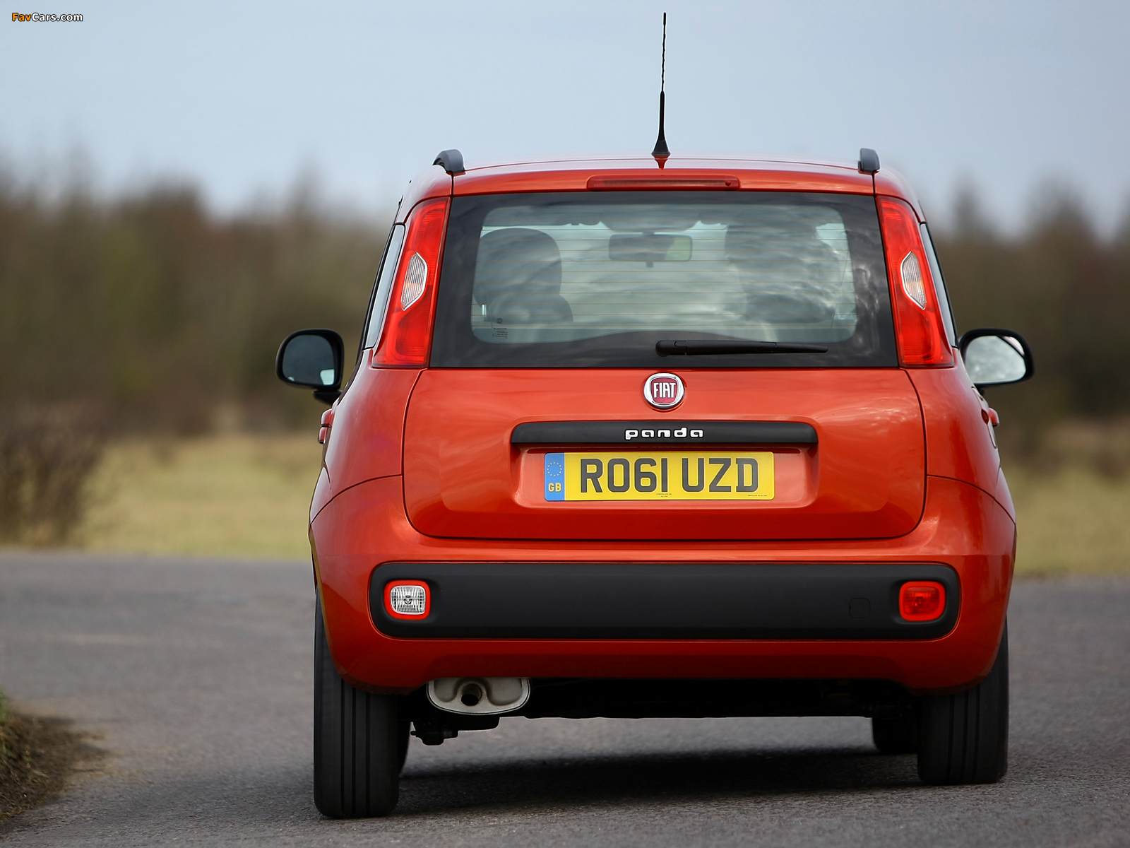 Fiat Panda UK-spec (319) 2012 wallpapers (1600 x 1200)