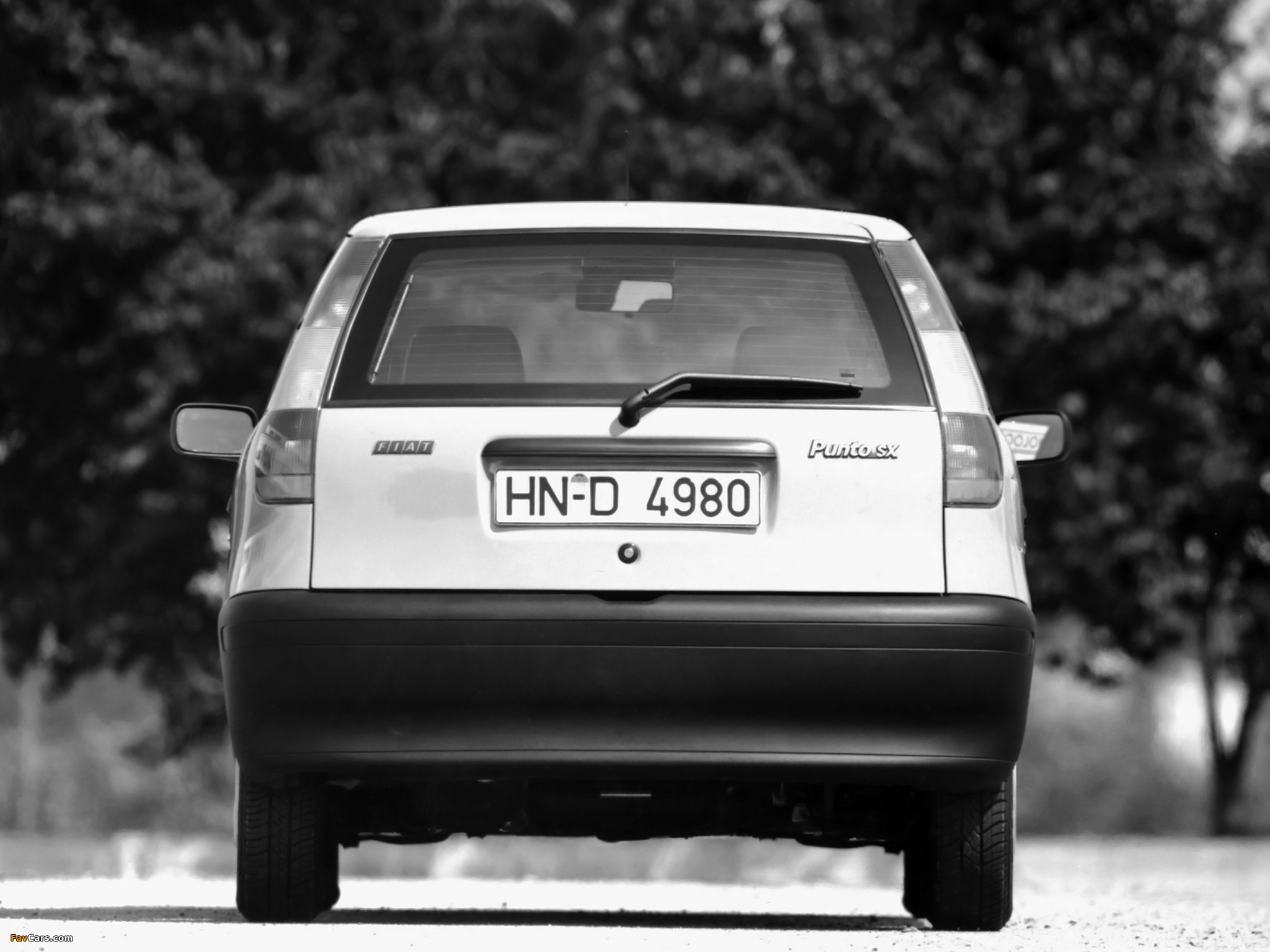 Fiat Punto 3-door (176) 1993–99 images (2048 x 1536)