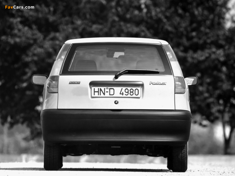 Fiat Punto 3-door (176) 1993–99 images (800 x 600)