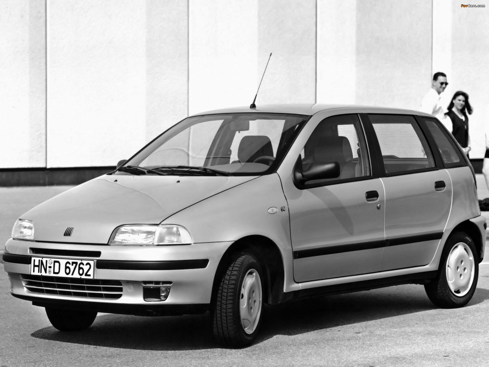 Fiat Punto 5-door (176) 1993–99 photos (2048 x 1536)