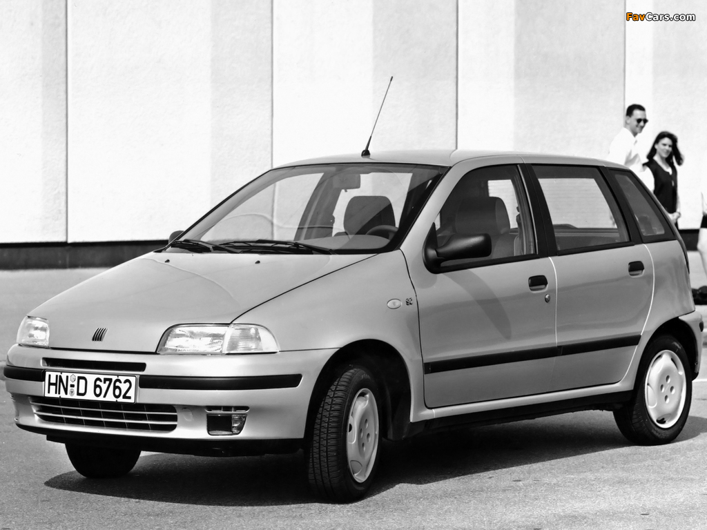 Fiat Punto 5-door (176) 1993–99 photos (1024 x 768)