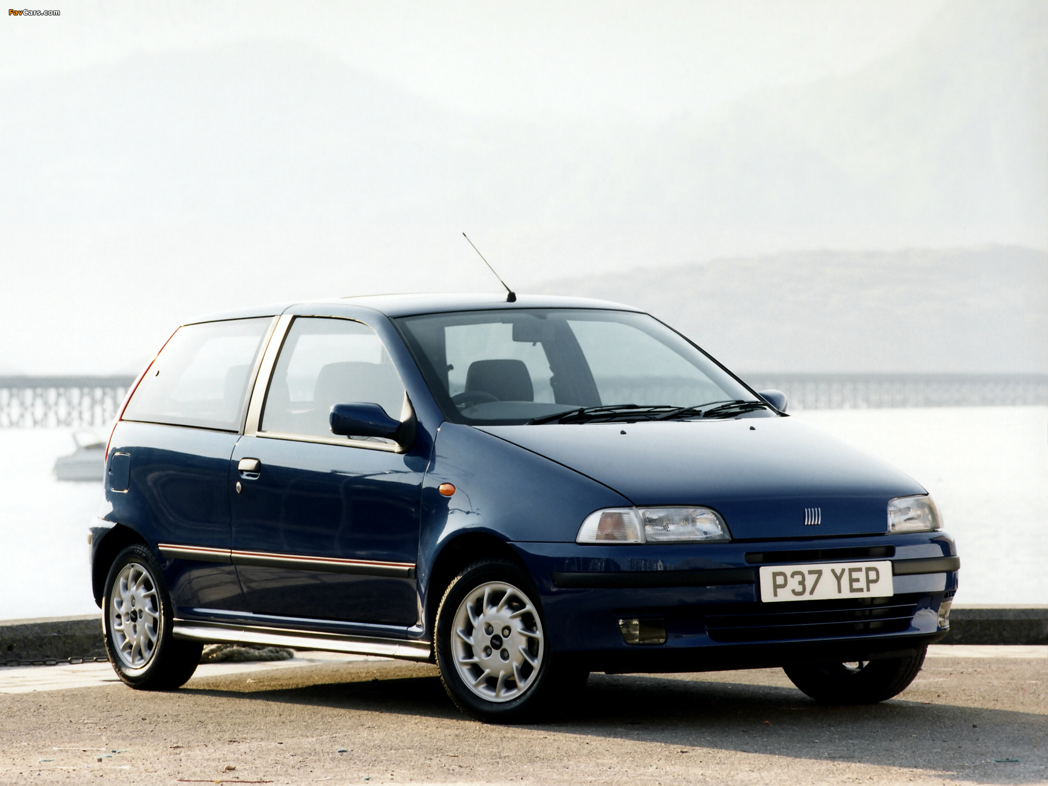 Fiat Punto Sporting UK-spec (176) 1995–99 images (2048 x 1536)
