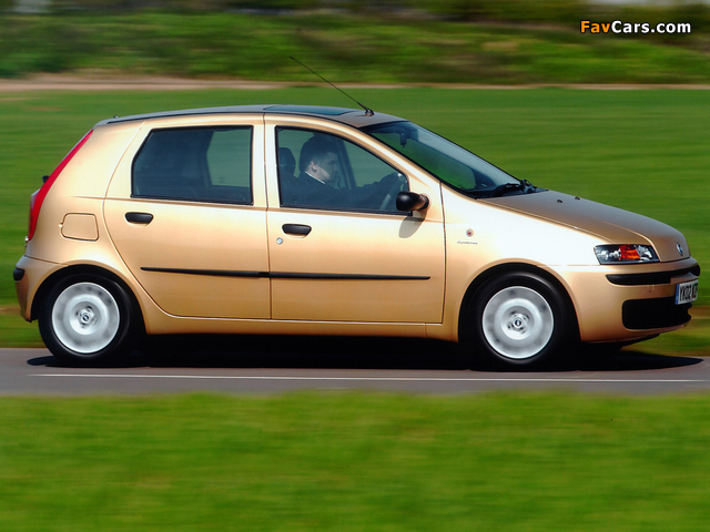 Fiat Punto 5-door UK-spec (188) 1999–2003 photos (640 x 480)