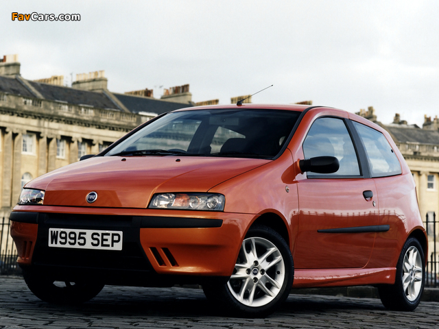 Fiat Punto Sporting UK-spec (188) 1999–2003 pictures (640 x 480)