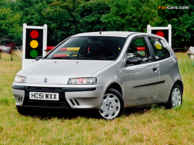 Fiat Punto 3-door UK-spec (188) 1999–2003 wallpapers (640 x 480)