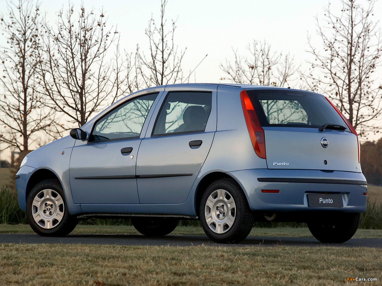 Fiat Punto 5-door ZA-spec (188) 2003–05 images (1280 x 960)