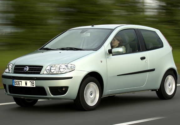 Fiat Punto 3-door (188) 2003–07 images