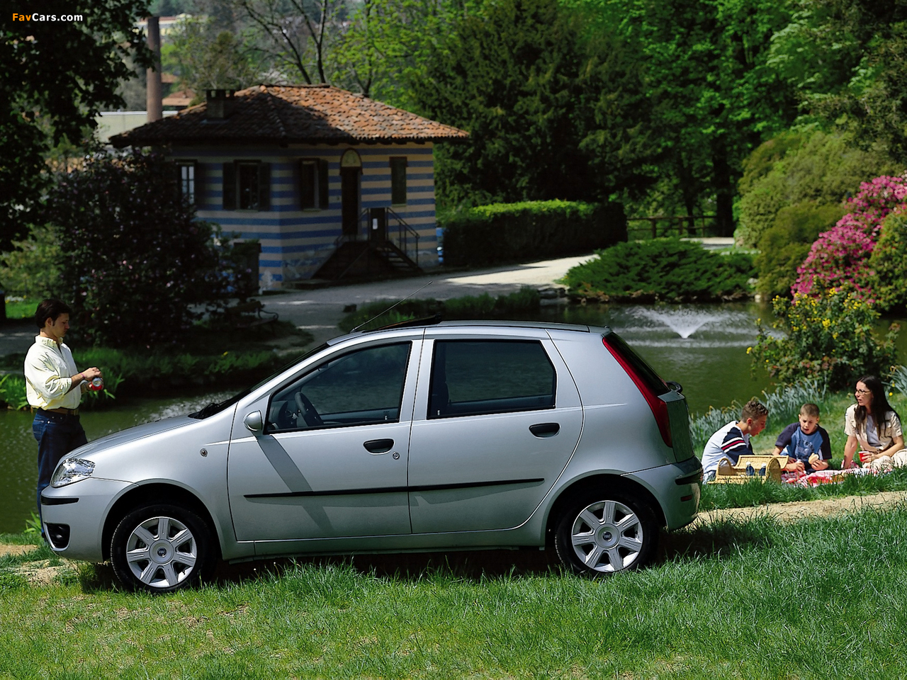 Fiat Punto 5-door (188) 2003–07 photos (1280 x 960)