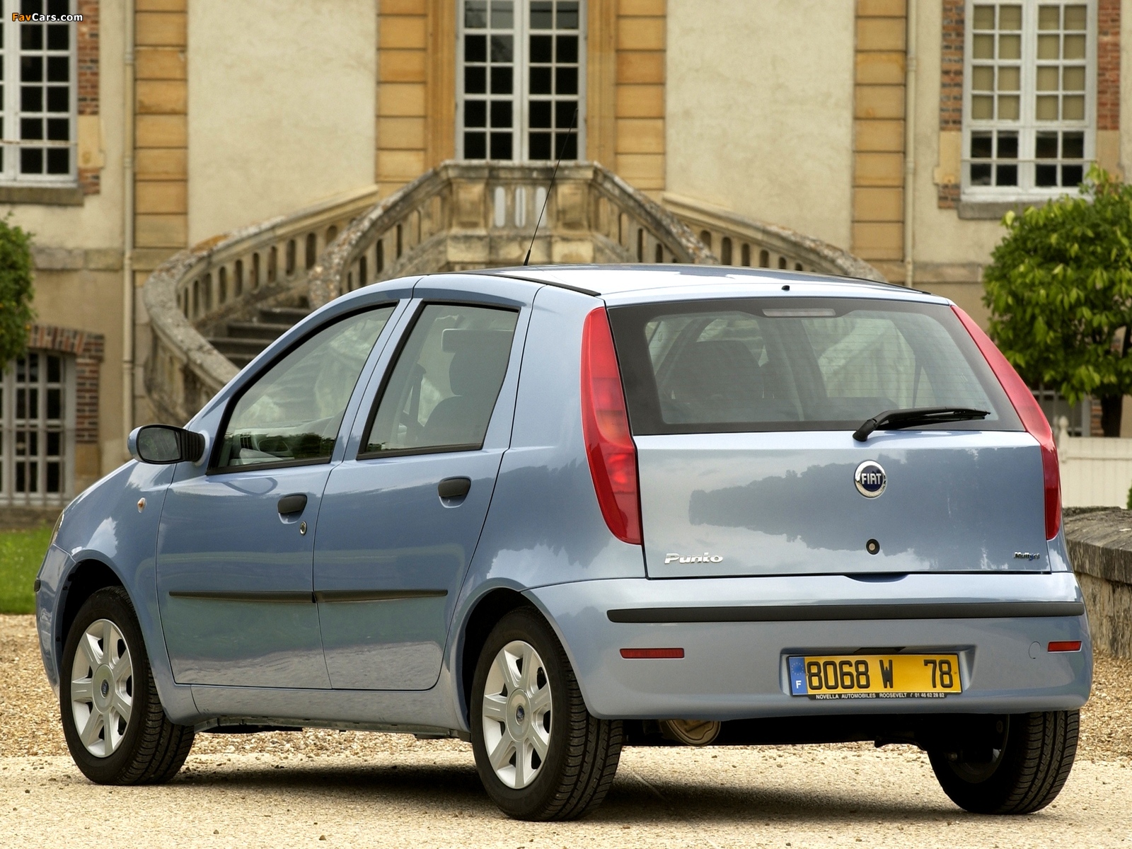 Fiat Punto 5-door (188) 2003–07 pictures (1600 x 1200)