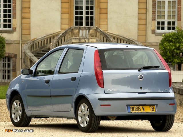 Fiat Punto 5-door (188) 2003–07 pictures (640 x 480)