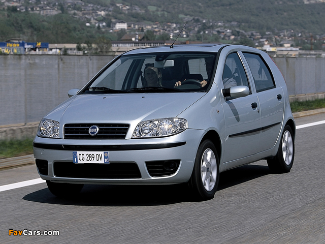 Fiat Punto 5-door (188) 2003–07 pictures (640 x 480)