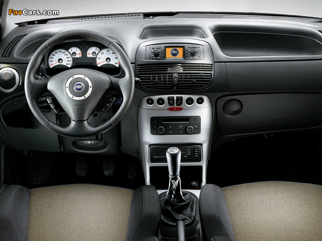 Fiat Punto Sporting (188) 2003–05 pictures (640 x 480)